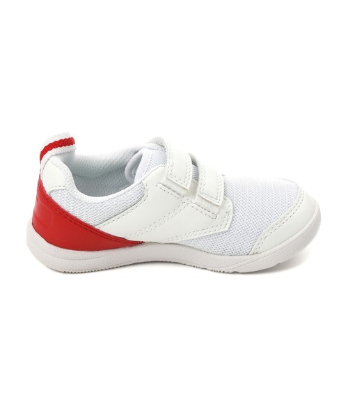 IFME（イフミー）の「SCHOOL｜IFME 息するソール上履きフレキシブルソールワンベルトタイプ（スリッポン・キッズ・ホワイト/ネイビー/レッド・18.5cm/17.0cm/17.5cm/19.5cm/19.0cm/15.0cm/16.0cm/20.5cm/20.0cm/15.5cm/16.5cm/21.0cm/18.0cm/21.5cm/23.5cm/22.5cm/22.0cm/24.0cm/23.0cm）」の14枚目の写真