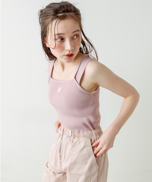 OLIVE des OLIVE(オリーブデオリーブ)の「刺繍ワンポイントニットタンクトップ(タンクトップ・レディース・ブラック/オフホワイト/ピンク・FREE)」の19枚目の写真