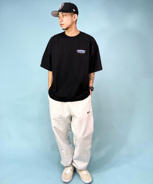 DC(ディーシー)の「【ムラサキスポーツ別注】DC/ディーシー×Takeee8コラボモデル オーバーサイズTシャツ バックプリント グラフィックTee/クルーネック ヘビーウェイト DST232050(Tシャツ/カットソー・メンズ・グリーン/ブラック/ホワイト・M/L/XL)」の14枚目の写真