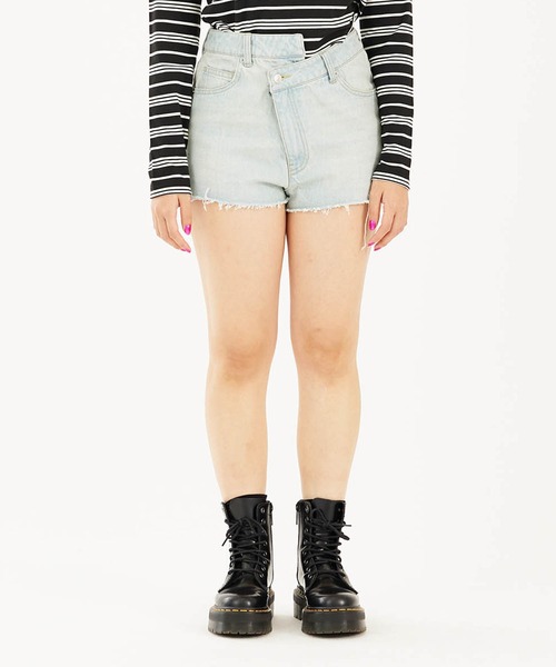 X-girl（エックスガール）の「DENIM SHORT PANTS（デニムパンツ・レディース・ブラック/ライトインディゴブルー・M/S）」の22枚目の写真