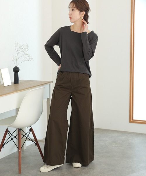 ElegChic(エレグシック)の「コットンスクエアネックプルオーバー(Tシャツ/カットソー・レディース・グレイッシュベージュ/モカ/ブラック/オフホワイト/チャコールグレー・3L/5L/L)」の17枚目の写真