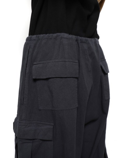Badhiya(バディ―ヤ)の「BDU PANTS - twill(カーゴパンツ・メンズ・スミクロ/ベージュ・FREE)」の21枚目の写真