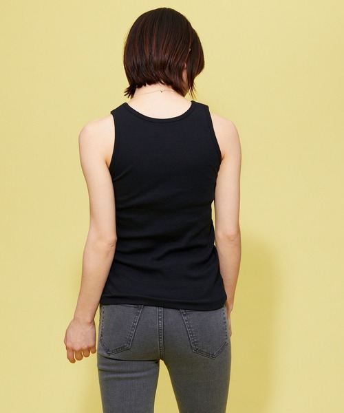 BELPER ブラック タンクトップ 新品タグ付き BELPER ブラック タンクトップ 新品タグ付き BELPER ブラック