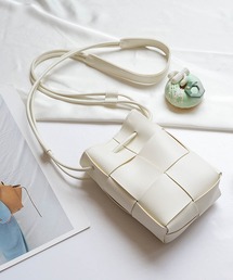 色鮮やかなメッシュデザインのミニショルダー