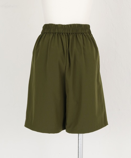 UR'S（ユアーズ）の「撥水ハーフパンツ/ラッシュガード（ラッシュガード・レディース・カーキ/ブラック/アイボリー・S/L/M）」の6枚目の写真