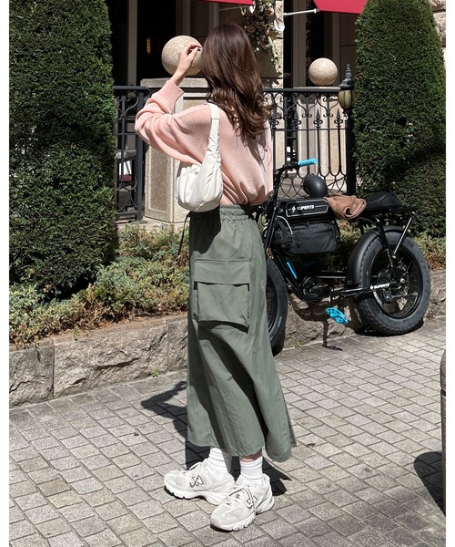 LE MORE（リモア）の「ボートネックシアーニットプルオーバー（ニット/セーター・レディース・ピンク/ブラック/ブラウン/アイボリー・FREE）」の12枚目の写真