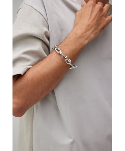 AZUL by moussy（アズールバイマウジー）の「バインチェーンブレスレット（ブレスレット・メンズ・シルバー・FREE）」の6枚目の写真