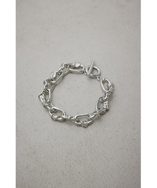 AZUL by moussy（アズールバイマウジー）の「バインチェーンブレスレット（ブレスレット・メンズ・シルバー・FREE）」の7枚目の写真