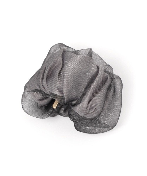 GLOBAL WORK（グローバルワーク）の「ふわふわパチパチヘアカフ/909081（バレッタ/ヘアクリップ・レディース・ホワイト/グレイッシュベージュ/ブルー/ブラック/グレー/ベージュ/ベージュ系その他/グレー系その他6/レオパード/ブラック系/その他1/グレー系その他2/ブラック系1/グリーン/オフホワイト/ダークグリーン/ホワイト系その他2/ホワイト系その他3/シルバー系その他3/ライトベージュ/グレー系その他4/ライトピンク/ホワイト系その他/ベージュ系その他3・ONE SIZE）」の7枚目の写真