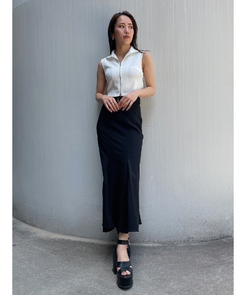 ENVYM（アンビー）の「マーメイドプリーツスカート（スカート・レディース・ブラック/アイボリー・FREE）」の14枚目の写真