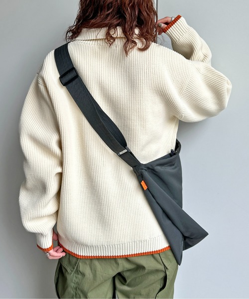 CPCM（シーピーシーエム）の「スポンジニットハーフジップ（ニット/セーター・メンズ・グリーン/アイボリー/オフホワイト/ブラック/マスタード/ネイビー/グレー・MEDIUM/LARGE）」の21枚目の写真