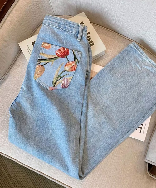 ROOPTOKYO（ループトウキョウ）の「▲flour design denim pants/フラワーデザインデニムパンツ（デニムパンツ・レディース・ライトブルー・L/M/XL）」の8枚目の写真