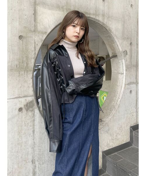 MURUA(ムルーア)の「ルーズネックミニマルタートル(ニット/セーター・レディース・ブルー/ベージュ/アイボリー/ブラック・FREE)」の14枚目の写真