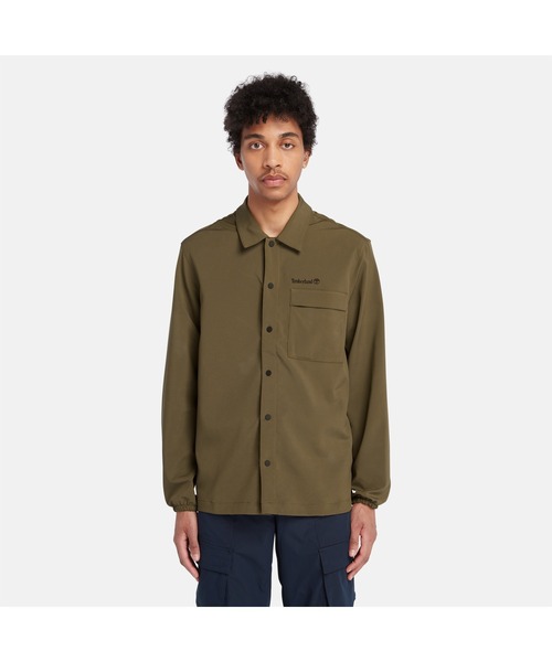 Timberland（ティンバーランド）の「メンズ ウィンドレジスタント コンフォート ストレッチ シャツ（シャツ/ブラウス・メンズ・カーキ/ダークブルー・LARGE/XX-LARGE/X-LARGE/MEDIUM/X-SMALL/SMALL）」の2枚目の写真