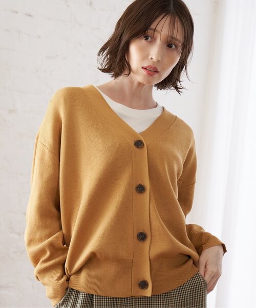 ikka（イッカ）の「Vネックカーディガン（カーディガン/ボレロ・レディース・ブラック/イエロー/グリーン/ネイビー/モカ・S/M/L）」の5枚目の写真