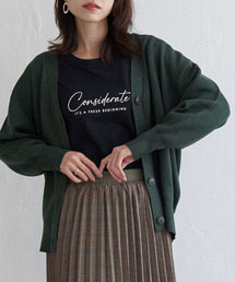 Vネックカーディガン