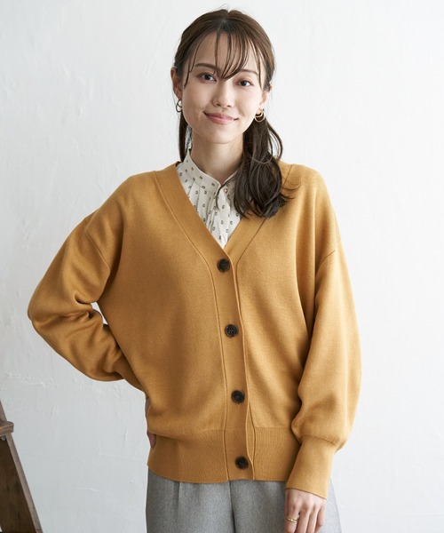 ikka（イッカ）の「Vネックカーディガン（カーディガン/ボレロ・レディース・ブラック/イエロー/グリーン/ネイビー/モカ・S/M/L）」の15枚目の写真