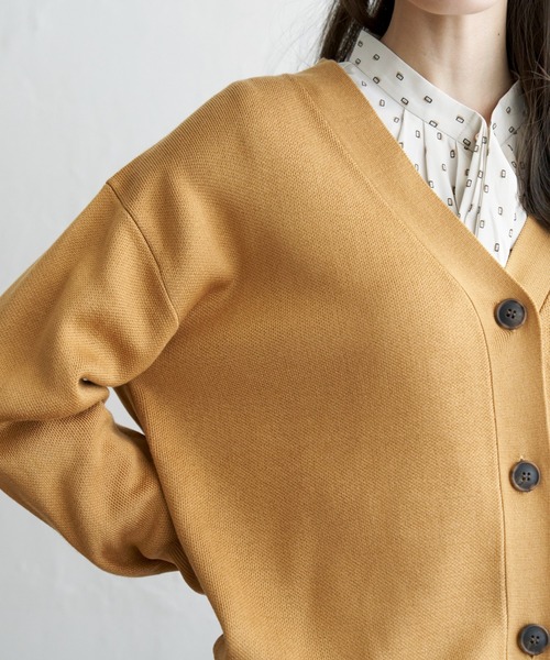 ikka（イッカ）の「Vネックカーディガン（カーディガン/ボレロ・レディース・ブラック/イエロー/グリーン/ネイビー/モカ・S/M/L）」の18枚目の写真