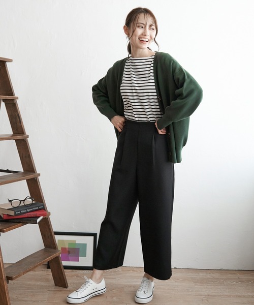 ikka（イッカ）の「Vネックカーディガン（カーディガン/ボレロ・レディース・ブラック/イエロー/グリーン/ネイビー/モカ・S/M/L）」の7枚目の写真