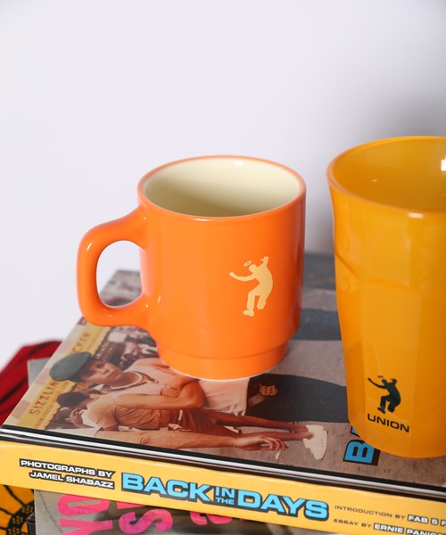 UNION（UNION TOKYO）（ユニオン）の「UNION ORIGINAL UNION STACKING MUG ユニオン マグカップ コップ（グラス/マグカップ/タンブラー・メンズ・オレンジ・FREE）」の4枚目の写真