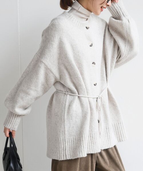 rps(アールピーエス)の「ベルト付きクルーネックミドル丈ニットカーディガン(カーディガン/ボレロ・レディース・ブラウン/ピンク/ブルー/ベージュ系その他・フリー)」の3枚目の写真