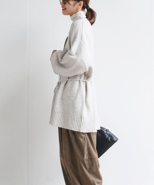 rps(アールピーエス)の「ベルト付きクルーネックミドル丈ニットカーディガン(カーディガン/ボレロ・レディース・ブラウン/ピンク/ブルー/ベージュ系その他・フリー)」の6枚目の写真