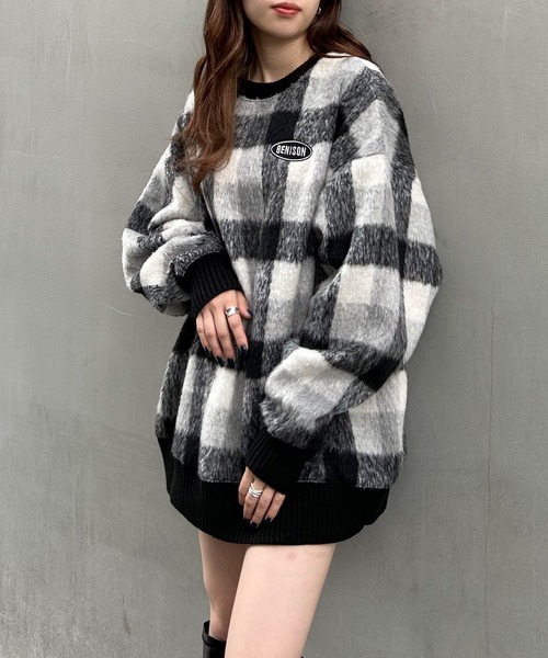 INGNI（イング）の「胸刺しゅうロゴチェックリブチュニットップス（その他トップス・レディース・ブラック/ブラック系その他/グリーン・M）」の6枚目の写真