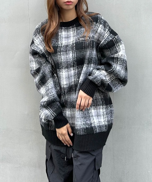 INGNI（イング）の「胸刺しゅうロゴチェックリブチュニットップス（その他トップス・レディース・ブラック/ブラック系その他/グリーン・M）」の11枚目の写真