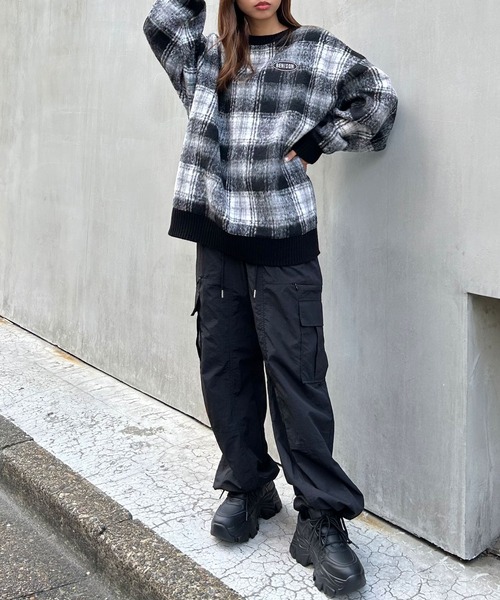 INGNI（イング）の「胸刺しゅうロゴチェックリブチュニットップス（その他トップス・レディース・ブラック/ブラック系その他/グリーン・M）」の13枚目の写真