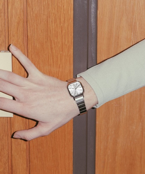 PAS TIERRA(パティエラ)の「【BREDA】ESTHER(アナログ腕時計・レディース・イエローゴールド/シルバー/シルバー系その他7/ピンクゴールド・FREE)」の15枚目の写真