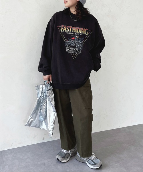 CPCM(シーピーシーエム)の「パウダー加工プリントスウェット(スウェット・メンズ・ブラック/アイボリー/ホワイト/オフホワイト/チャコールグレー/ブラック系その他・LARGE/MEDIUM)」の11枚目の写真