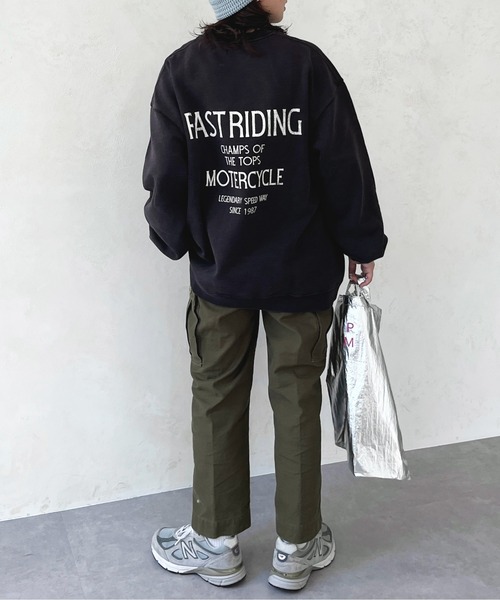 CPCM(シーピーシーエム)の「パウダー加工プリントスウェット(スウェット・メンズ・ブラック/アイボリー/ホワイト/オフホワイト/チャコールグレー/ブラック系その他・LARGE/MEDIUM)」の12枚目の写真