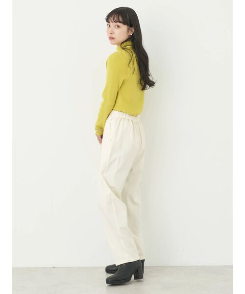 earth music&ecology(アースミュージックアンドエコロジー)の「裏起毛テーパードパンツ(その他パンツ・レディース・その他9/ブラック/ベージュ/アイボリー/ブラウン系その他4・L/S/M)」の20枚目の写真