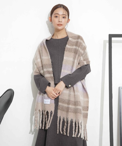 NANO universe（ナノユニバース）の「ウォッシャブルボリュームストール（マフラー・レディース・ピンク/オレンジ/その他1/その他2/アイボリー・FREE）」の4枚目の写真