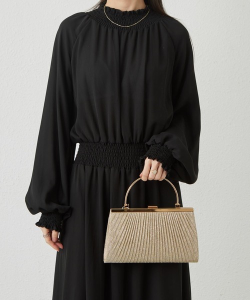 LA VORAGINE（ラ ヴォラジネ）の「2WAY パーティーがま口  ショルダーバッグ ハンドバッグ（クラッチバッグ・レディース・ブラック/ゴールド/シルバー・FREE）」の9枚目の写真