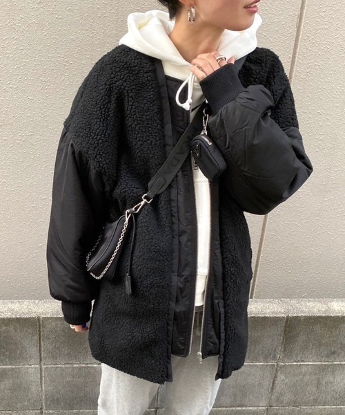 DONOBAN(ドノバン)の「mixボアオーバーブルゾン(ブルゾン・レディース・アイボリー/ブラック・FREE)」の2枚目の写真