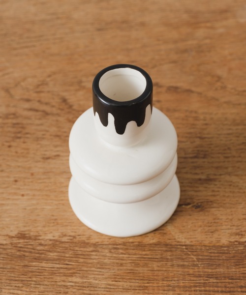 BIRTHDAY BAR(バースデイバー)の「Modern flowerbase Two/Ace(フラワーベース・レディース・ホワイト/ドット・フリー)」の13枚目の写真