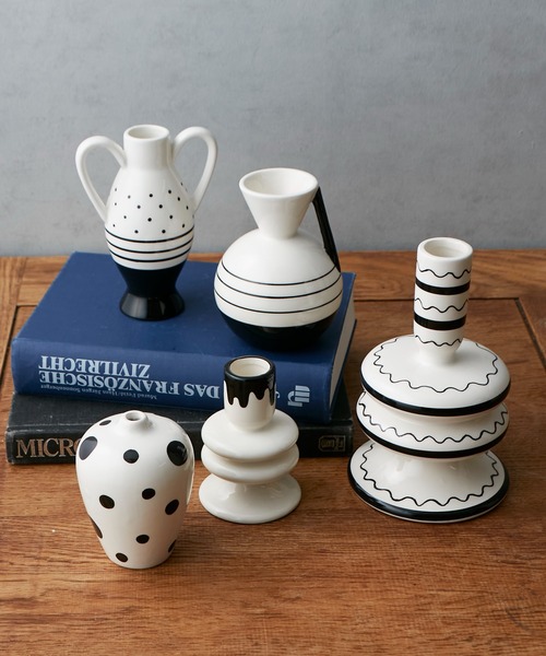 BIRTHDAY BAR(バースデイバー)の「Modern flowerbase Two/Ace(フラワーベース・レディース・ホワイト/ドット・フリー)」の7枚目の写真