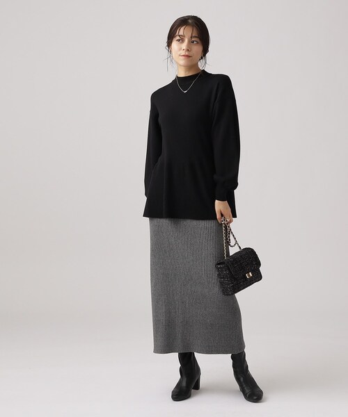 DRESKIP（ドレスキップ）の「◆【体型カバー】大人な美しさ ペプラム プチハイネックニット（ニット/セーター・レディース・チャコールグレー/ブラック/ライトベージュ/ライトブルー・02/03/04）」の11枚目の写真