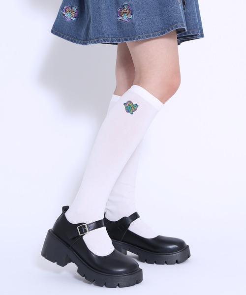 PUNYUS（プニュズ）の「ワンポイント刺繍ハイソックス（ソックス/靴下・レディース・その他4/その他3/その他2/その他1・FREE）」の4枚目の写真