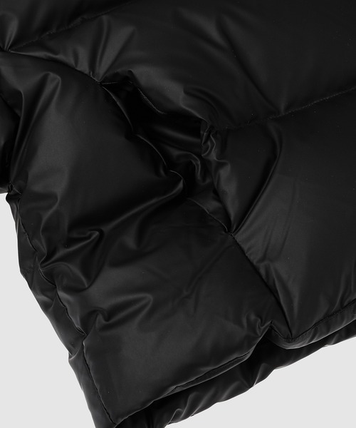 entire studios（エンタイアスタジオ）の「MML HOODED PUFFER（ダウン