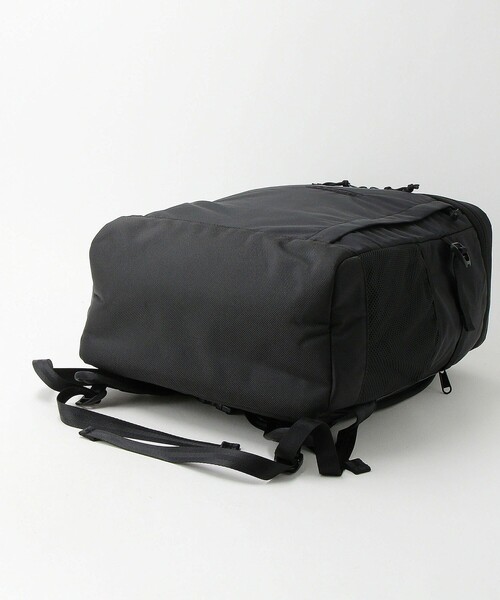 【BEAUTY&YOUTH別注】Coleman SHIELDLITE 30 BEAUTY&YOUTH別注】Coleman SHIELDLITE 30 - メルカリ