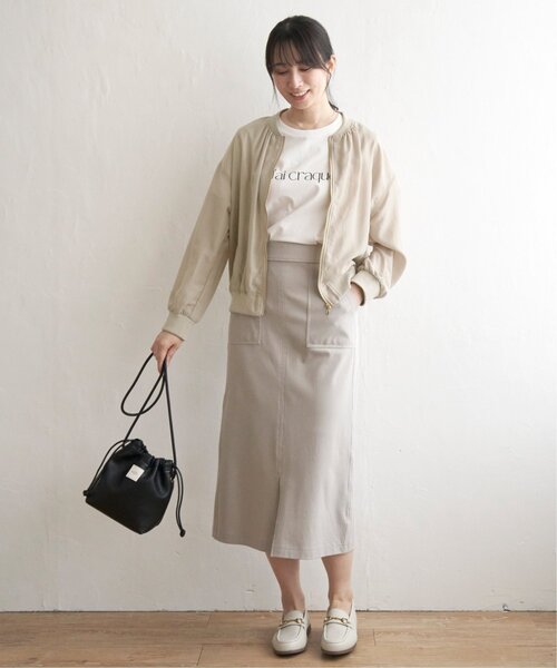 ikka（イッカ）の「シアMA-1（ブルゾン・レディース・カーキオリーブ/ベージュ/チャコールグレー・M/L/S）」の22枚目の写真