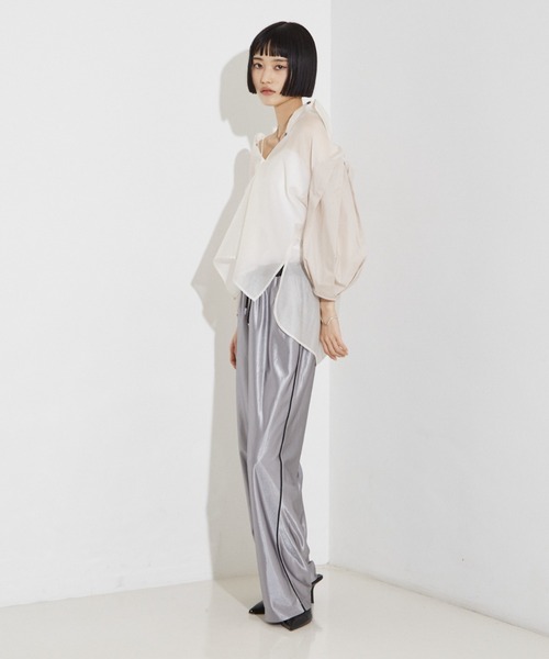 NOMINE(ノミネ)の「【セットアップ着用可】シアー コンビ5分袖 襟付きシャツ(シャツ/ブラウス・レディース・ブラック/ブルー/ブラウン/ベージュ/アイボリー/ブラウン系その他/グリーン/ブラック系その他・フリー)」の10枚目の写真