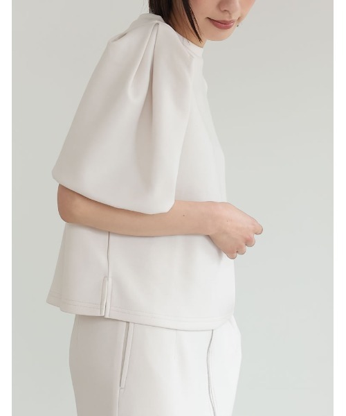 Re:EDIT（リエディ）の「ダンボールパフスリーブトップス（スウェット・レディース・ブラック/アイボリー系/グレー・MEDIUM/LARGE）」の10枚目の写真