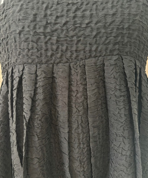 un dix cors（アンディコール）の「シマーシュリンクレイヤードキャミソール（キャミソール・レディース・ブラック・FREE）」の14枚目の写真