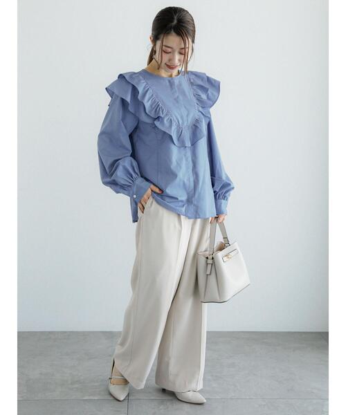 Te chichi（テチチ）の「ラッフルフリルブラウス（シャツ/ブラウス・レディース・サックスブルー/オフホワイト/ネイビー・F）」の8枚目の写真