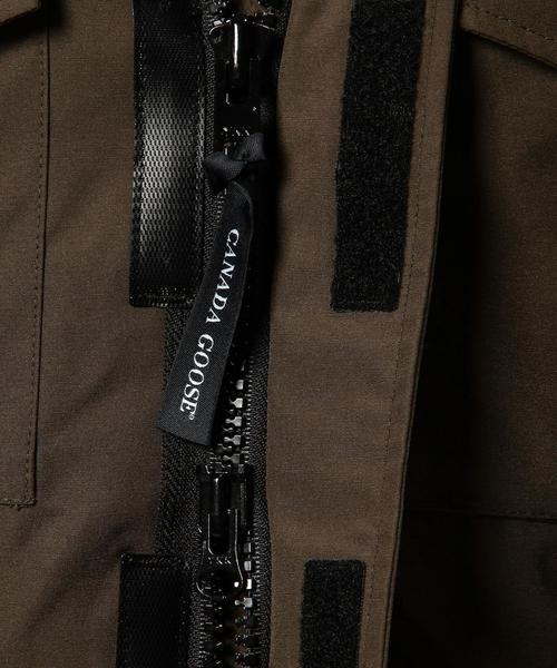 CANADA GOOSE（カナダグース）の「＜CANADA GOOSE（カナダグース）＞ KAMLOOPS（ダウンジャケット/コート・メンズ・ダークブラウン/ブラック/ネイビー・MEDIUM/SMALL/LARGE/X-LARGE）」の11枚目の写真