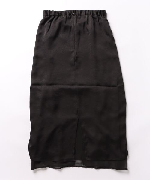 LOWRYS FARM(ローリーズファーム)の「サテンレイヤードスカート 100508(スカート・レディース・アイボリー/ブラック/チャコールグレー・FREE)」の4枚目の写真