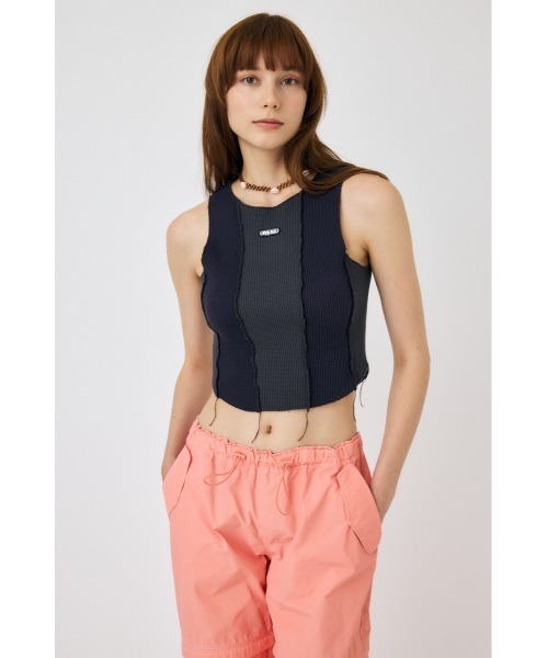 MOUSSY(マウジー)の「OVERLOCK タンクトップ(タンクトップ・レディース・マルチ/ライトブラック/オフホワイト・FREE)」の4枚目の写真